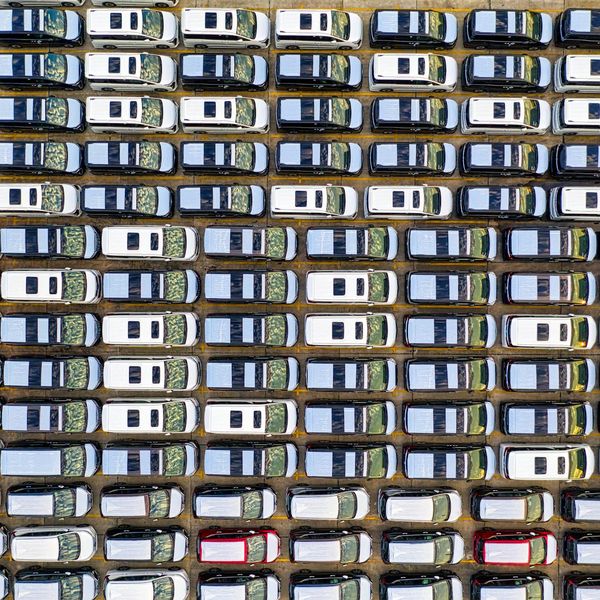 Automotive parts inventory and distribution center